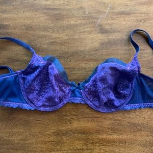 Victoria’s Secret bra